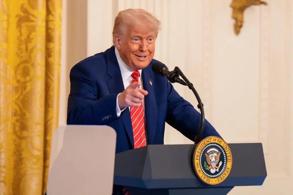 «¡Sería un completo desastre!» Trump envía advertencia a la Corte Suprema