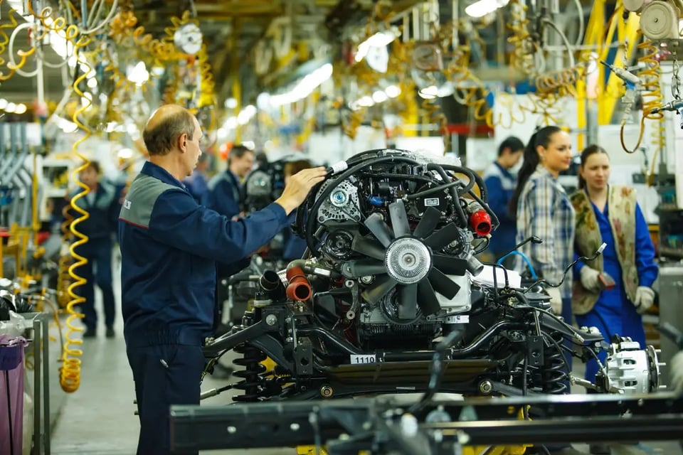 ¿Por qué se genera menos empleo en EE.UU.? Impacto directo en trabajadores hispanos