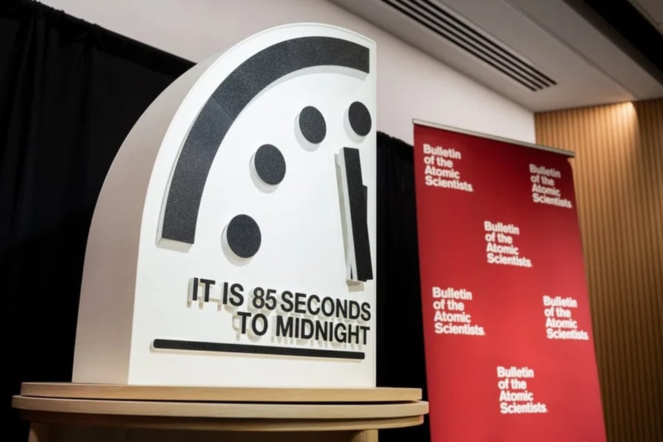 Reloj, Amenaza nuclear y climática, Científicos alertan colapso MundoNOW