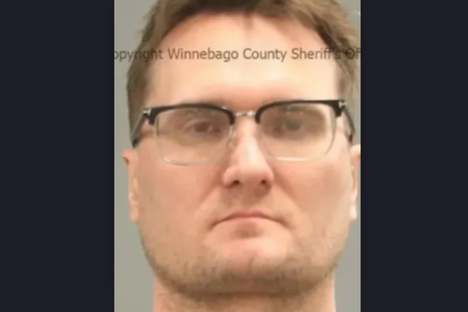Cirujano acusado de matar a su exesposa en Ohio