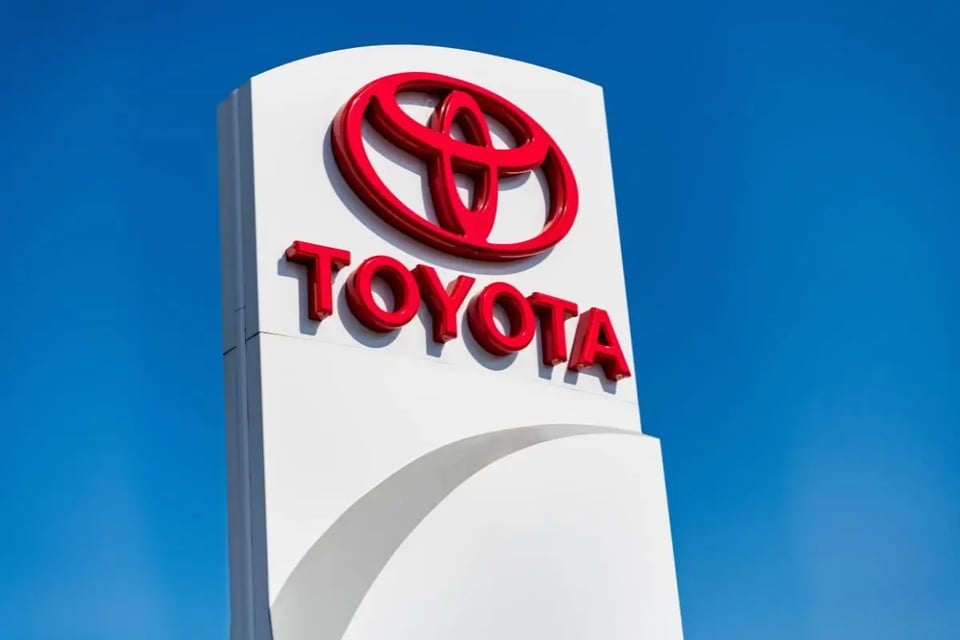llamado a revisión de Toyota