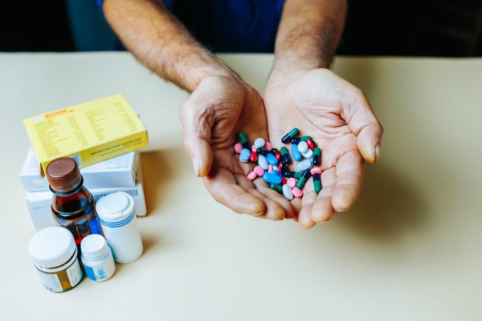 medicamentos, estrenimiento, heces duras, alimentos, sintomas