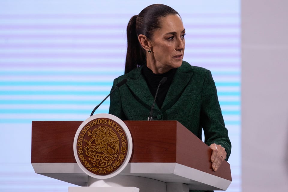 Sheinbaum cuestiona a Trump por aranceles al petróleo cubano