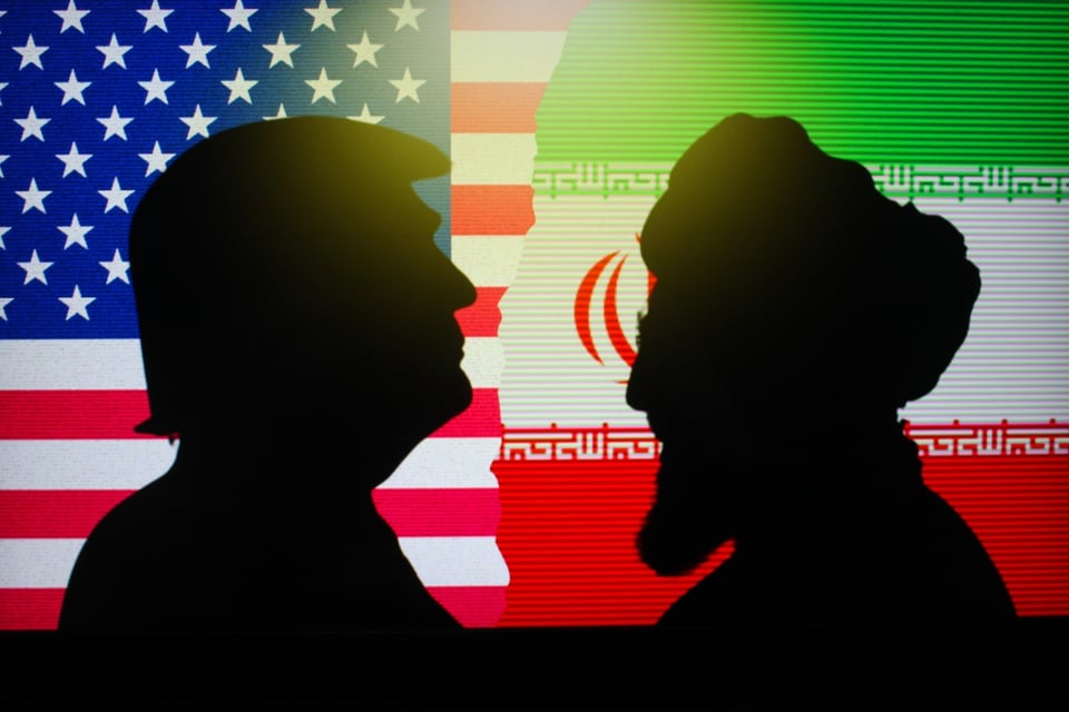 Trump bajo acusación de Irán por amenazas y caos interno