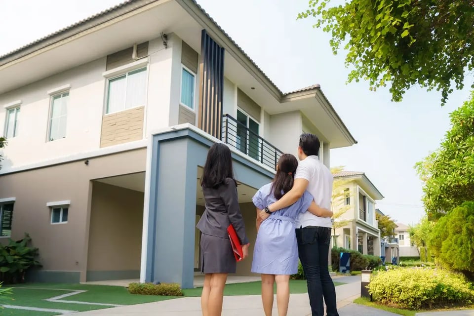 Mortgage Rates Fall to Their Lowest Level Since 2024: Have Conditions Improved for Buying a Home?