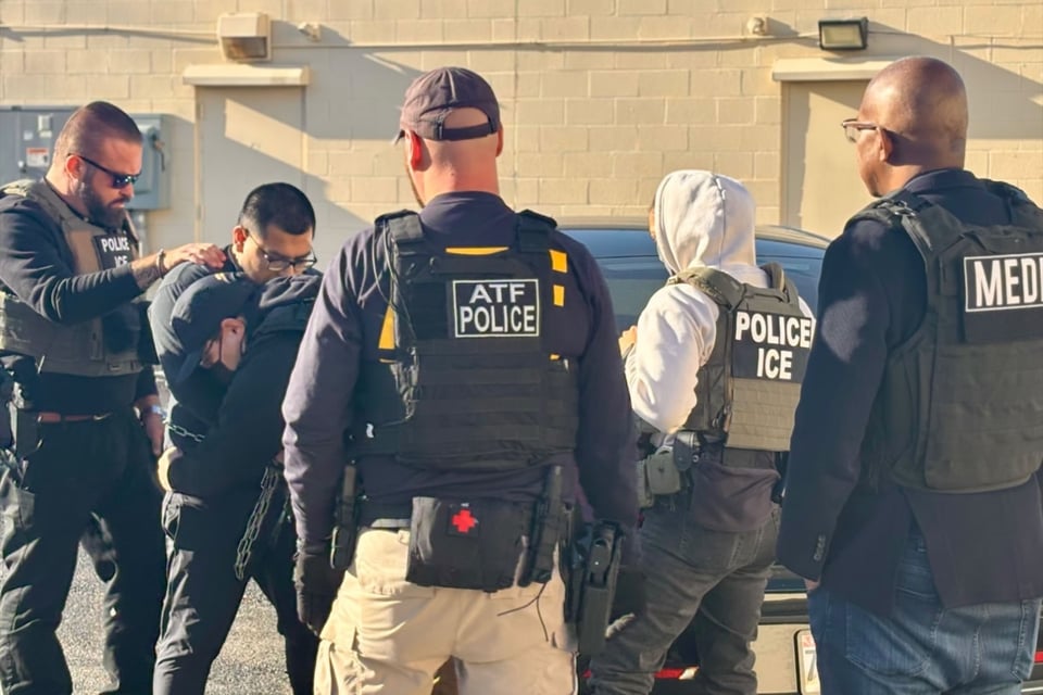 Redes sociales disparan rumores sobre operativos de ICE en Filadelfia