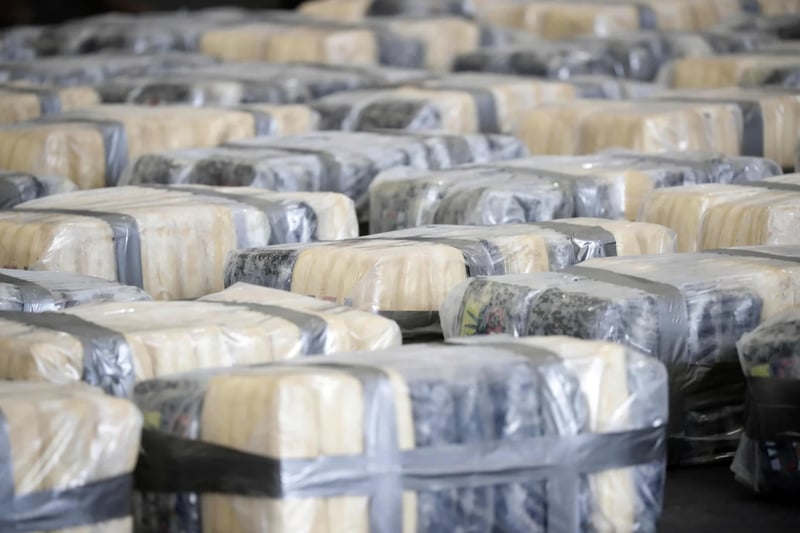 Marina de México decomisa más de cuatro toneladas de cocaína en semisumergible del Pacífico