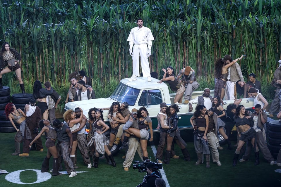 Bad Bunny desafía a ICE desde el Super Bowl LX