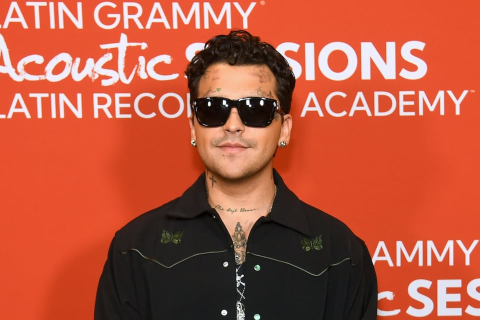 Christian Nodal alza la voz y pide calma ante ola de violencia en Jalisco tras abatimiento de ‘El Mencho’