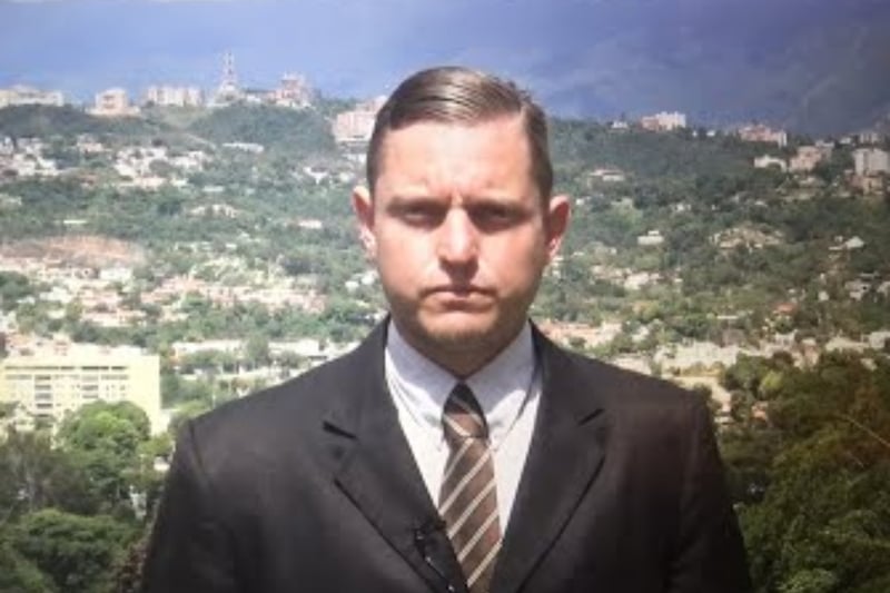 Denuncian detención de periodista en Venezuela y liberación posterior