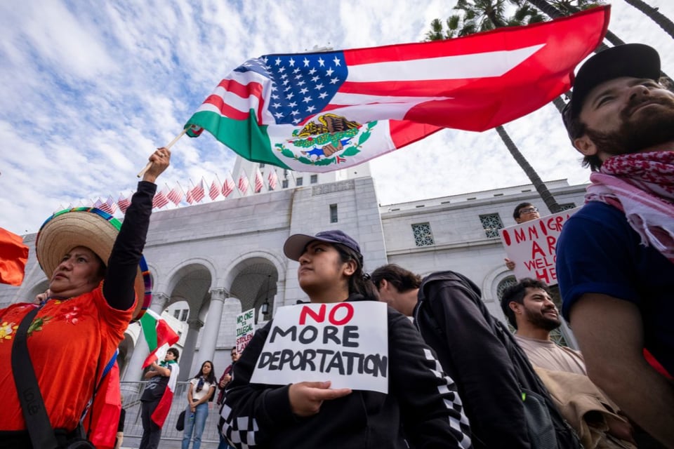 Trump elimina TPS a migrantes de Honduras, Nicaragua y Nepal: más de 60.000 en riesgo