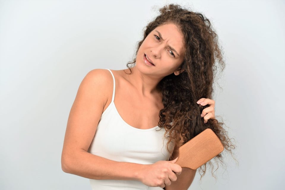 Dinos qué tipo de cabello tienes y te diremos qué cepillo usar para lograr una súper melena!