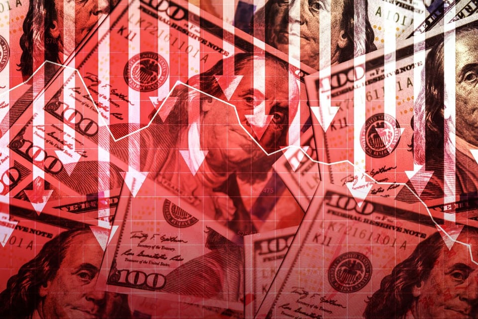 Caída del dólar hoy sacude envíos de dinero a México, Colombia y RD