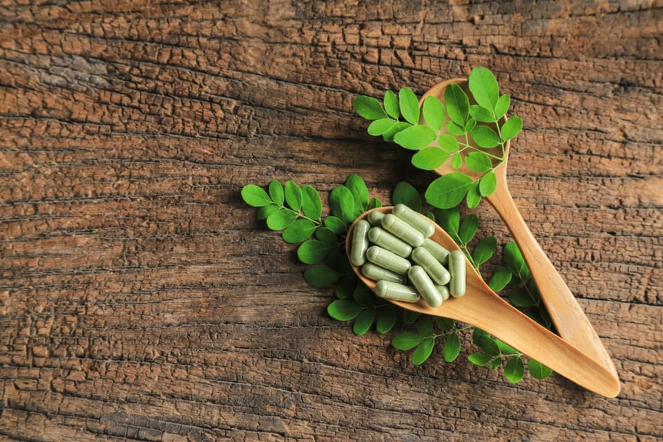 Retiran cápsulas de moringa