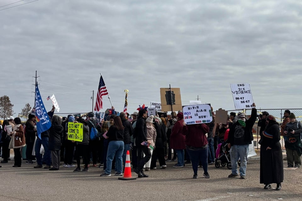 Texas amenaza a escuelas por permitir protestas estudiantiles