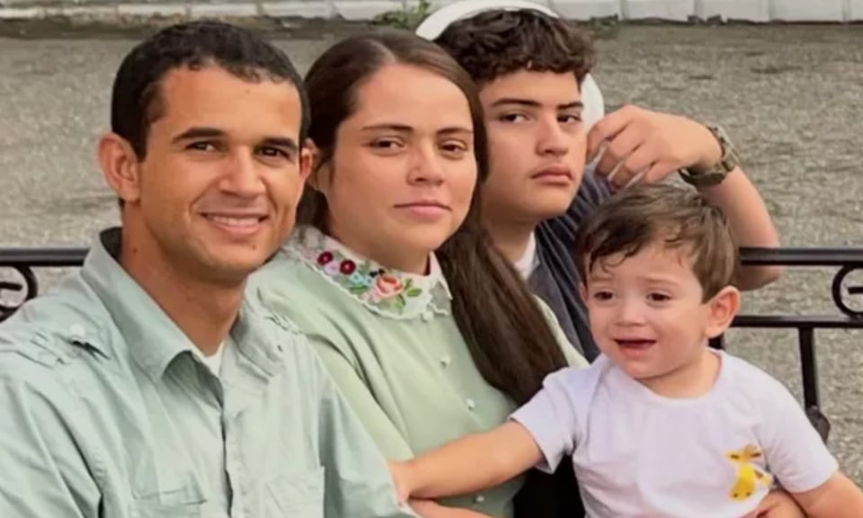 Faltaron a misa y eso generó sospechas; Familia hispana se quedó dormida y amanecieron muertos