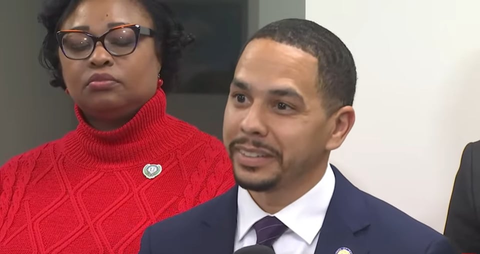 jaha, howard, senator, senador, georgia, ice, fulton