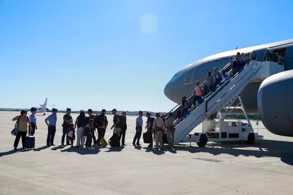 Llegan 109 migrantes repatriados, Vuelo desde Miami, venezolanos MundoNOW