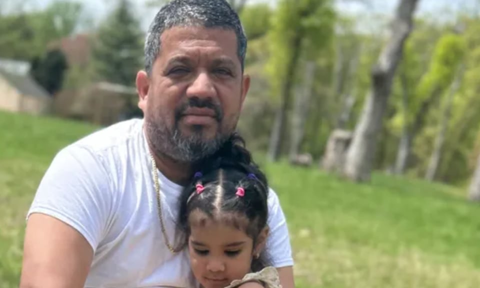 Hispano fue seguido desde un Walmart por el ICE y lo detuvieron; tenía 20 años en EEUU