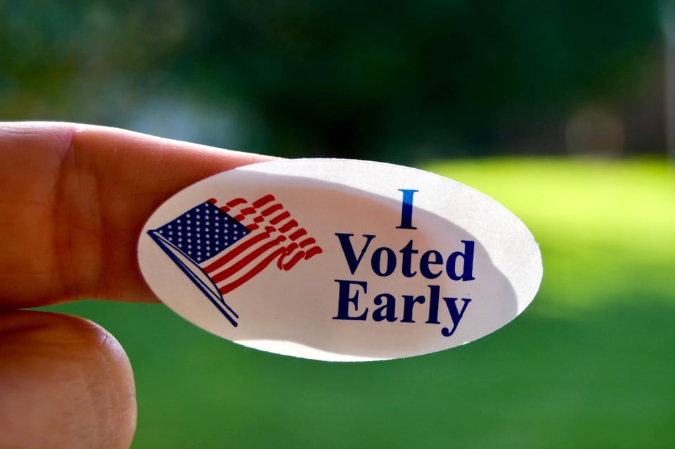 Arranca el voto anticipado en Texas bajo atención nacional
