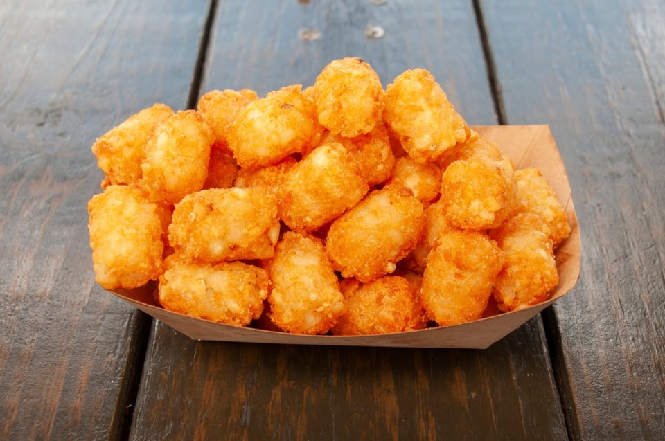 Más de medio millón de libras retiradas de tater tots por contaminación