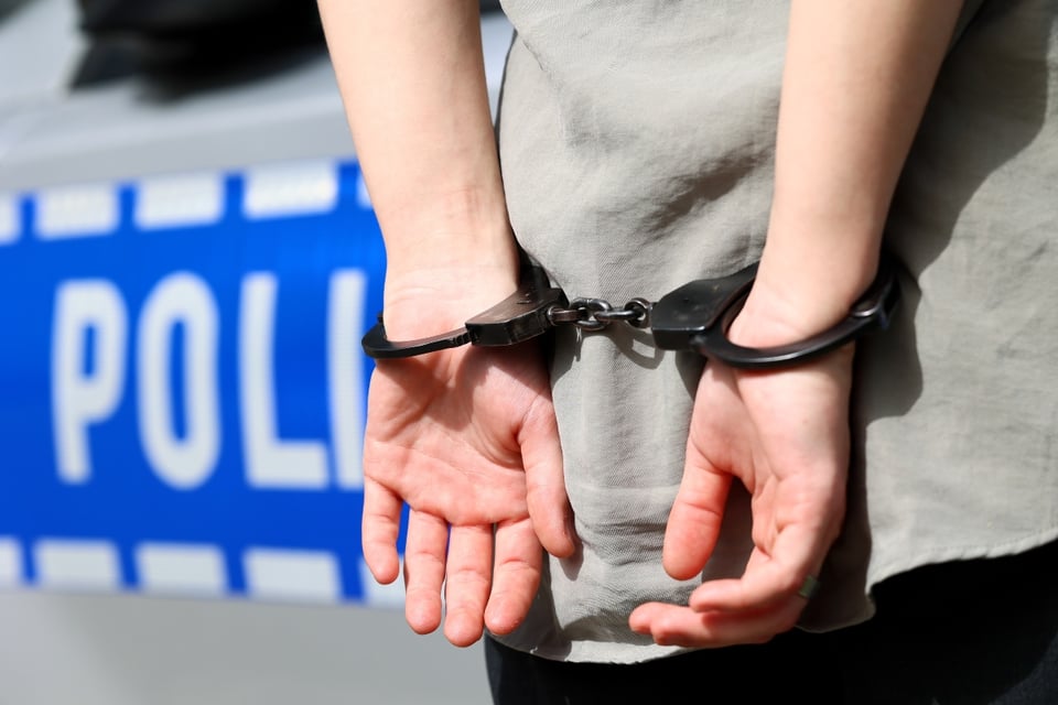 Asesinado, Dos adolescentes arrestados, Familia pide donaciones MundoNOW