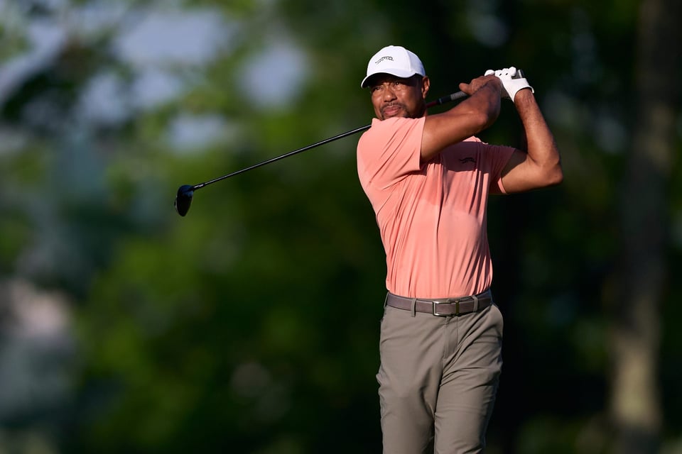 Tiger Woods se retira temporalmente del golf