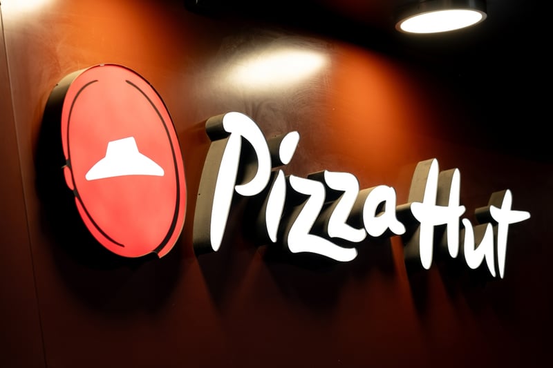 Pizza Hut acelera reestructuración y cerrará locales