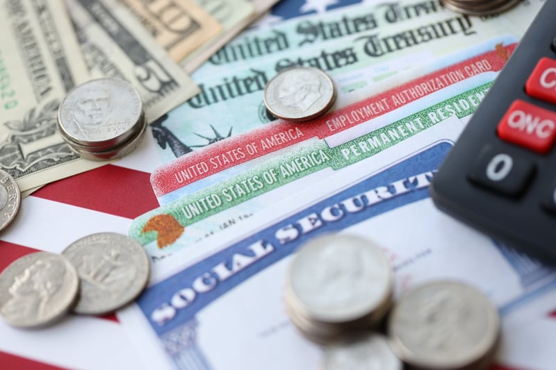 Migrantes con Green Card perderán estos préstamos desde marzo