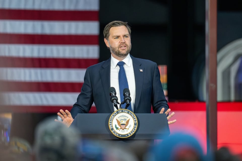Arrestan a sospechoso de planear asesinato de JD Vance