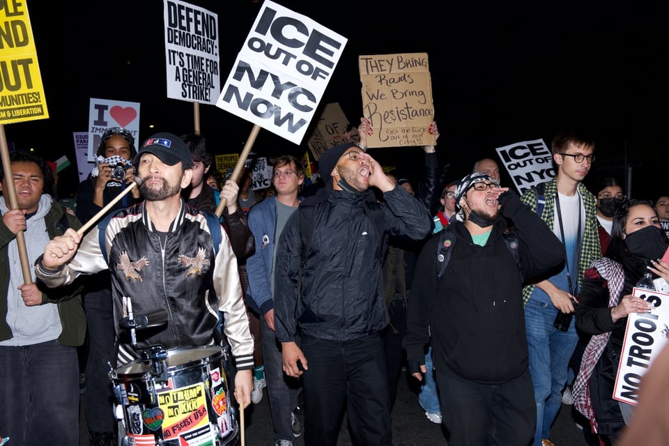 ICE compra almacén en Nueva York para centro de detención y desata rechazo local
