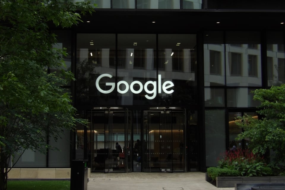 Empleados de Google presionan para cortar relación con ICE