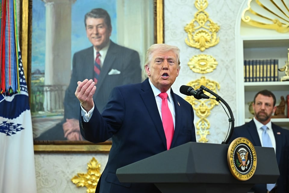Trump contradice su discurso y vota por correo pese a llamarlo “fraude electoral” en Florida featured image