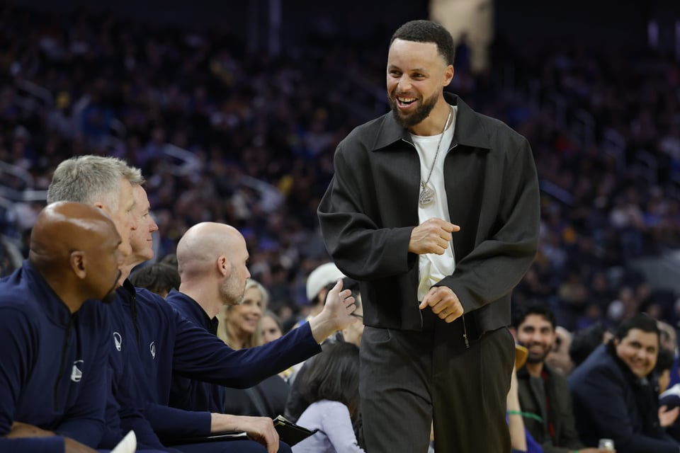 Stephen Curry sigue fuera y admite que su lesión es más grave