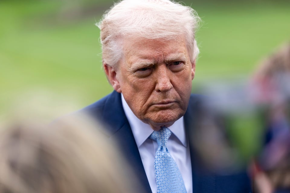 Trump retrocede en plan para rastrear migrantes en bancos