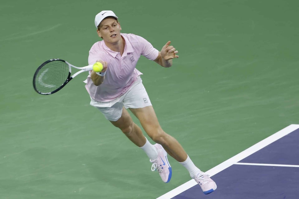 Sinner supera a Fonseca y avanza a cuartos en Indian Wells