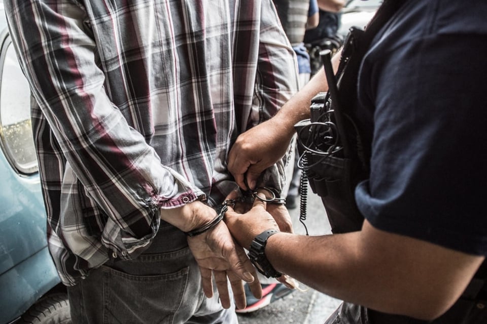 ICE detenidos, deportado, veces, asesinato 
