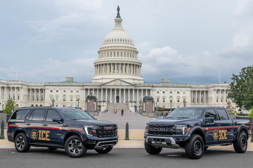 Del Capitolio a un centro de detención: ICE arresta a dos hermanos estudiantes del Mariachi Oro de Texas