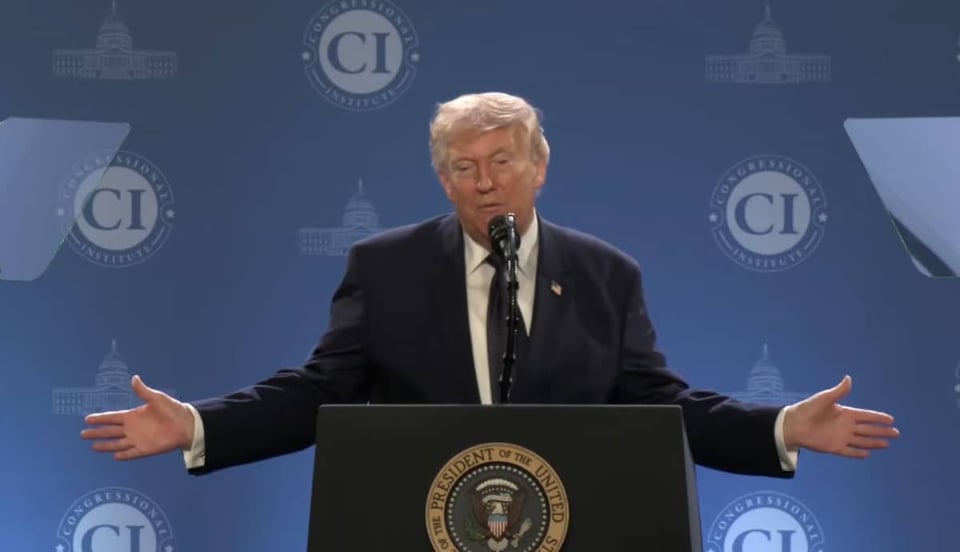 Trump reactiva plan para devolver derechos de armas a condenados