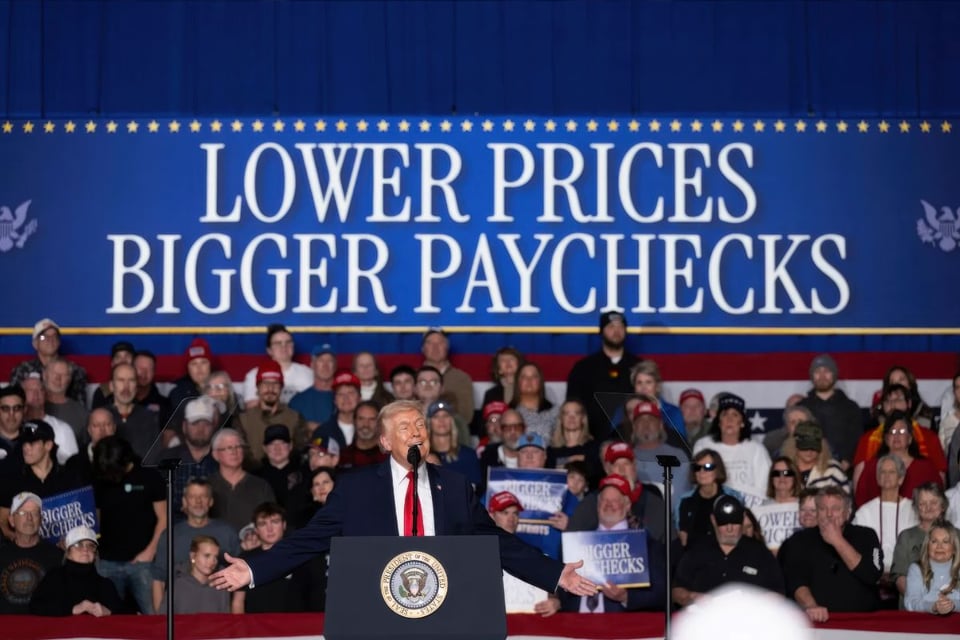 ¿Qué pasará con los cheques de $2.000 que prometió Trump? Lo que debes saber