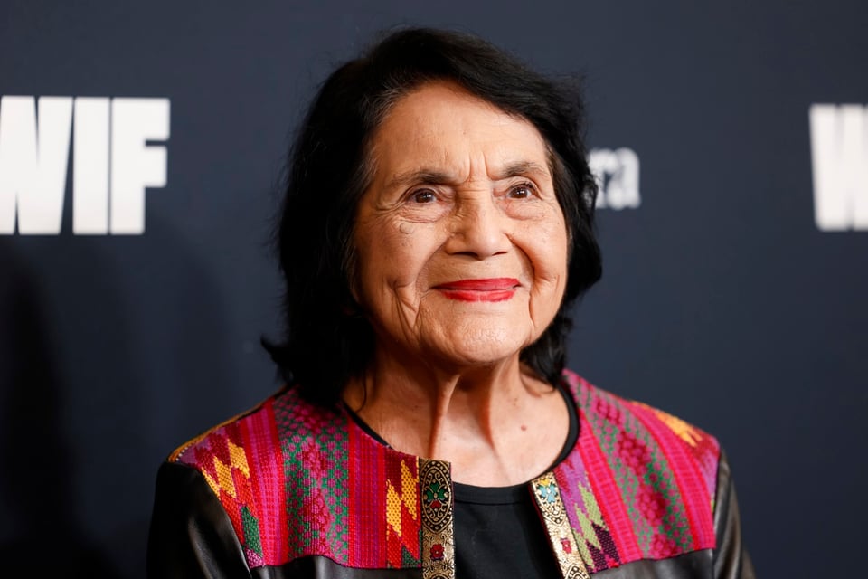 Dolores Huerta rompe el silencio sobre César Chávez y denuncia abuso tras décadas