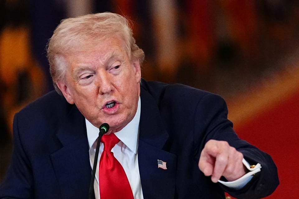 Donald Trump afirma que Irán cedió ante sus vecinos
