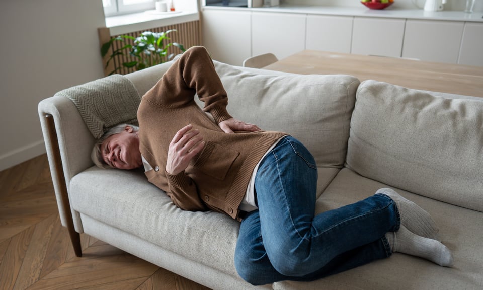 ¿Dolores constantes sin explicación? Podría ser Fibromialgia y aún no lo sabes featured image