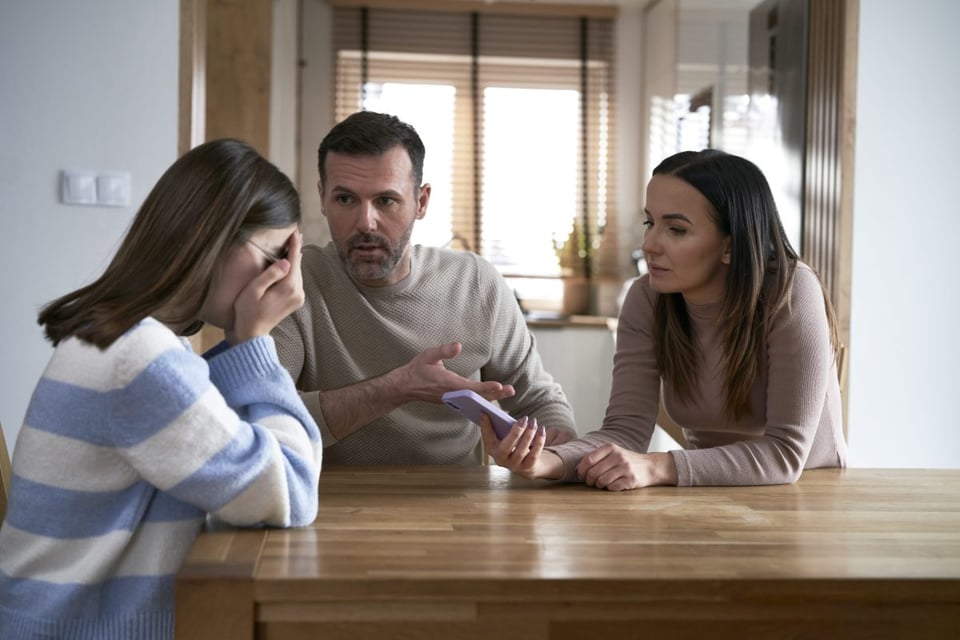 padres, hijos, instagram, alerta, notificaciones 