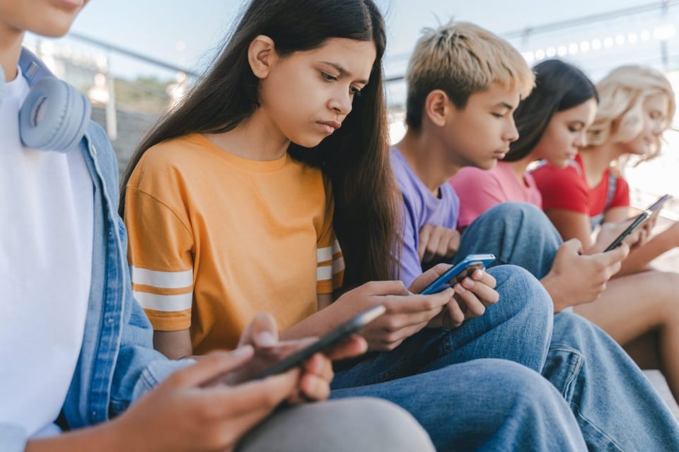 instagram, jovenes, adolescentes, busquedas, suicidio 