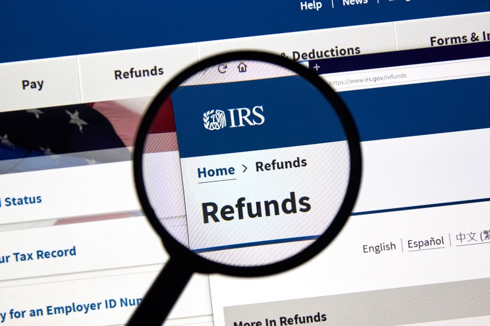 Puedes reclamar al IRS más de $686 en reembolsos del 2022: Te decimos cómo featured image