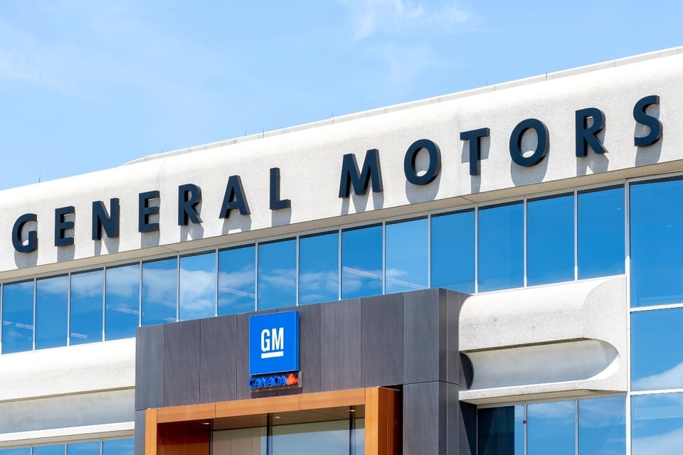 GM retira, vehículos, riesgo de choque MundoNOW