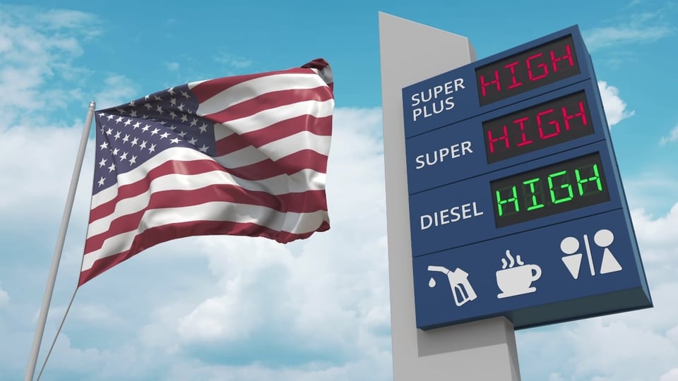 Gasolina sube en EE.UU. tras intervención en Irán; la Casa Blanca rompe el silencio