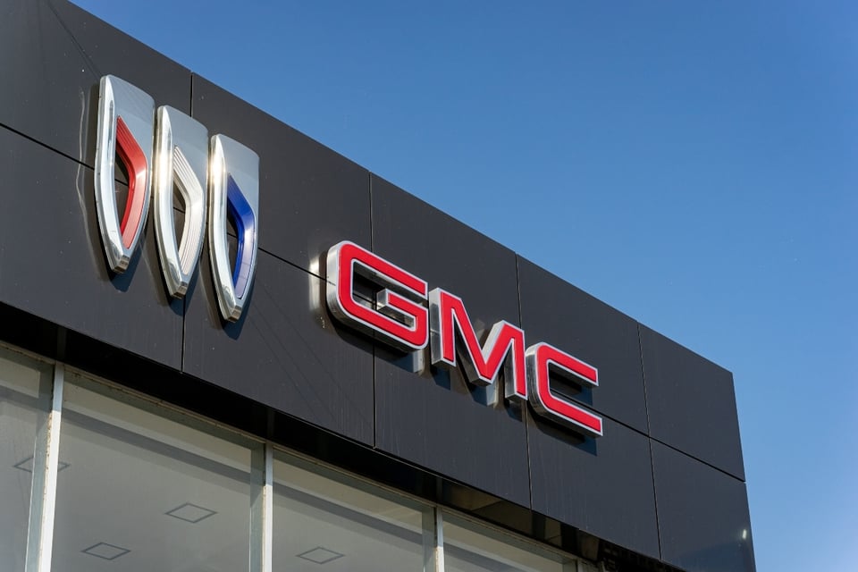 GM ordena retiro de más de 17.000 vehículos Buick featured image