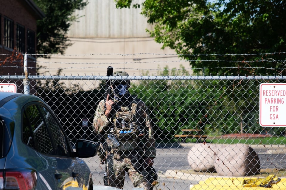 Prohíben visitas en centro migratorio de Texas por brote de sarampión